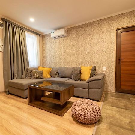 Garden House Villa Tbilisi ภายนอก รูปภาพ