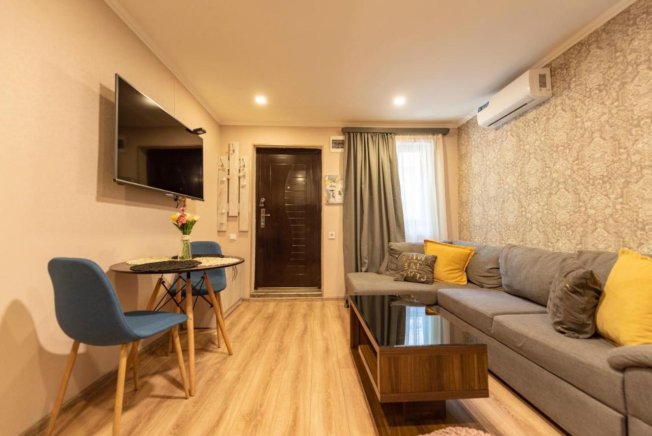 Garden House Villa Tbilisi ภายนอก รูปภาพ