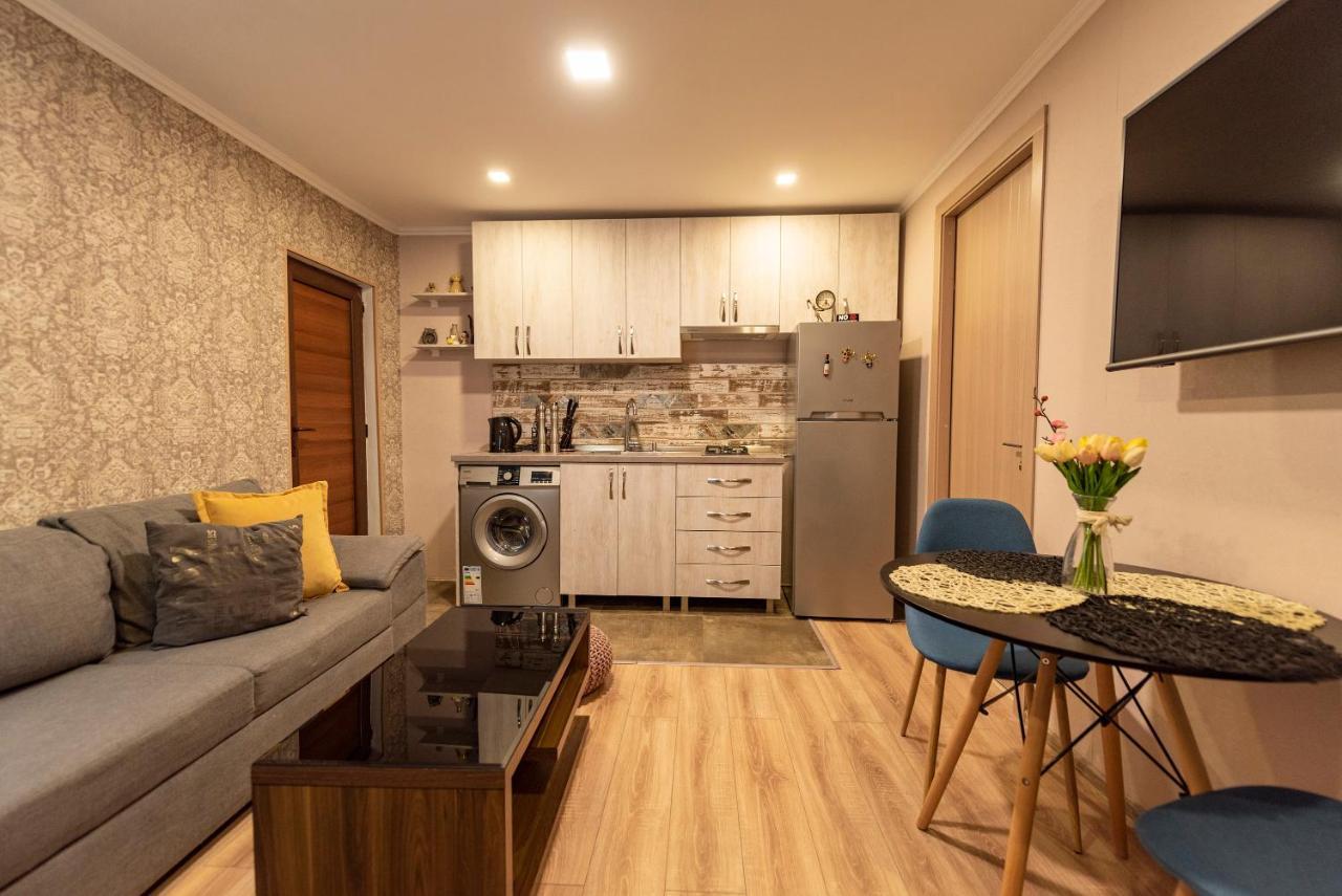 Garden House Villa Tbilisi ภายนอก รูปภาพ